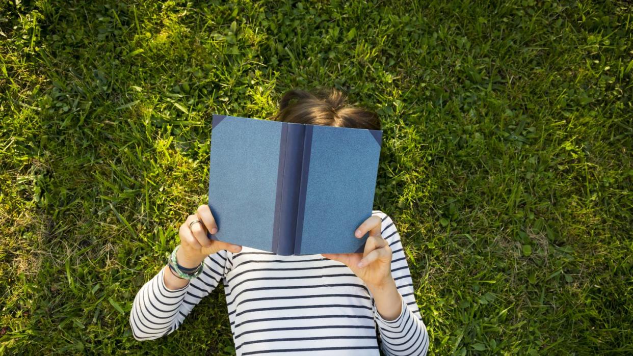 labor day read a book outside