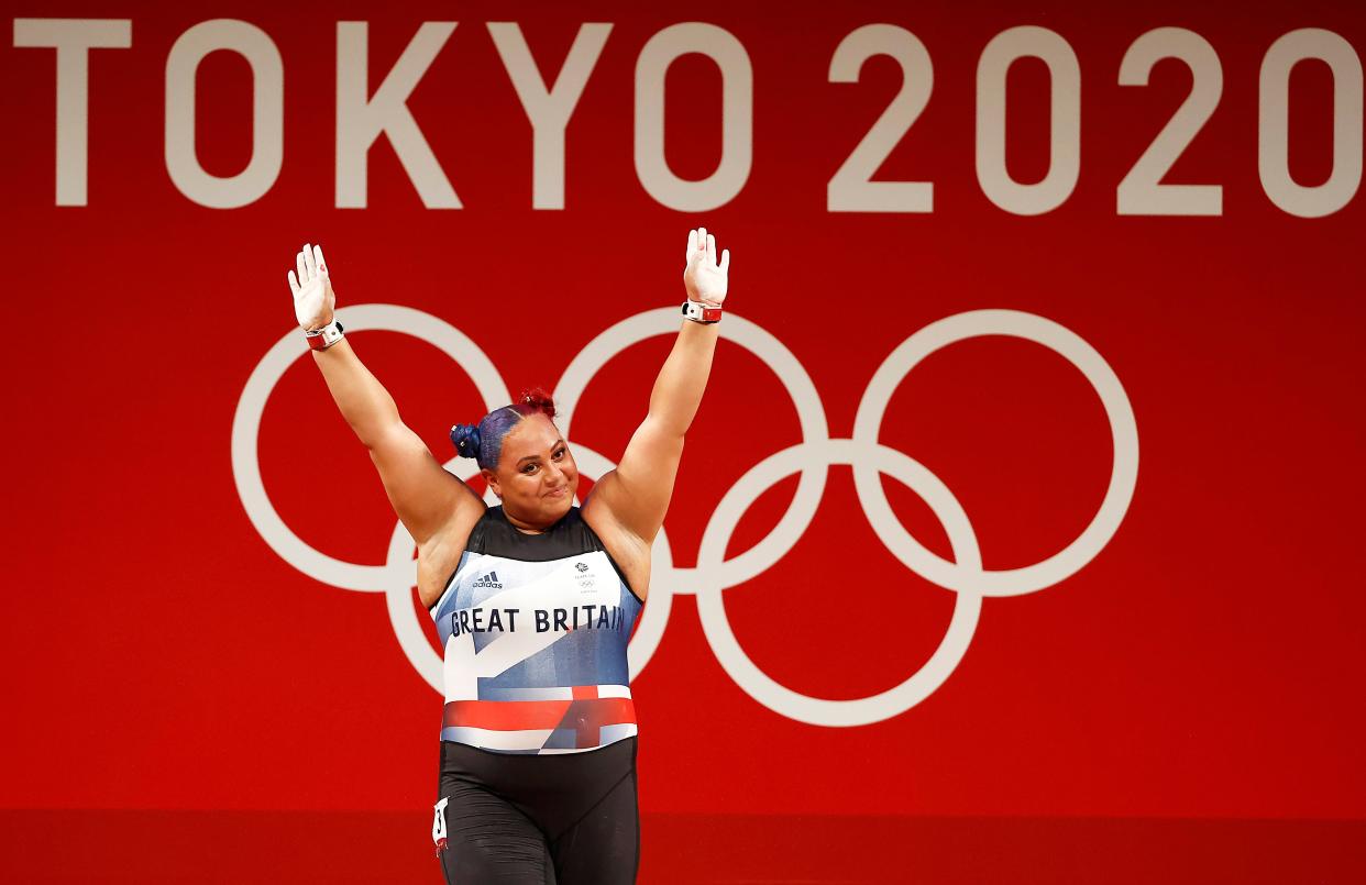 Emily Campbell celebrates her triumph (EPA)