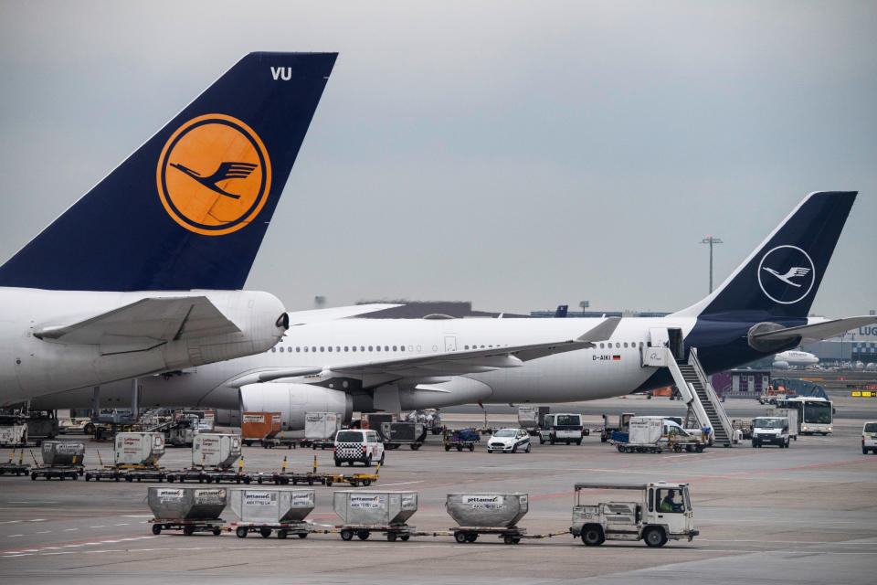 20 December 2019, Hessen, Frankfurt/Main: Lufthansa passenger aircraft are waiting for check-in at Terminal 1. In the coming days, the airport operators expect an increase in passenger numbers. Photo: Boris Roessler/dpa (Photo by Boris Roessler/picture alliance via Getty Images)