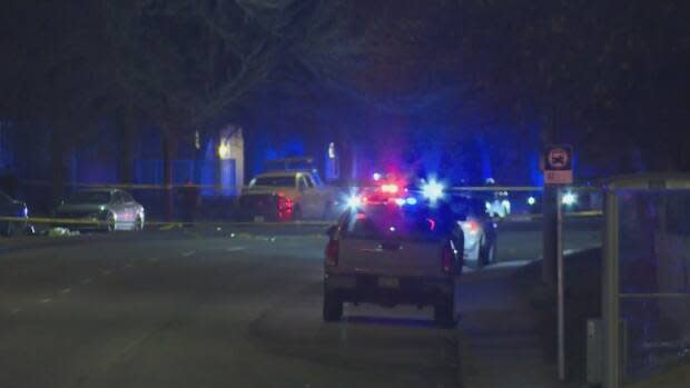 A man in his 30s has died after a Saturday night shooting near the 5000 block of Memorial Drive S.E. (Terri Trembath/CBC - image credit)