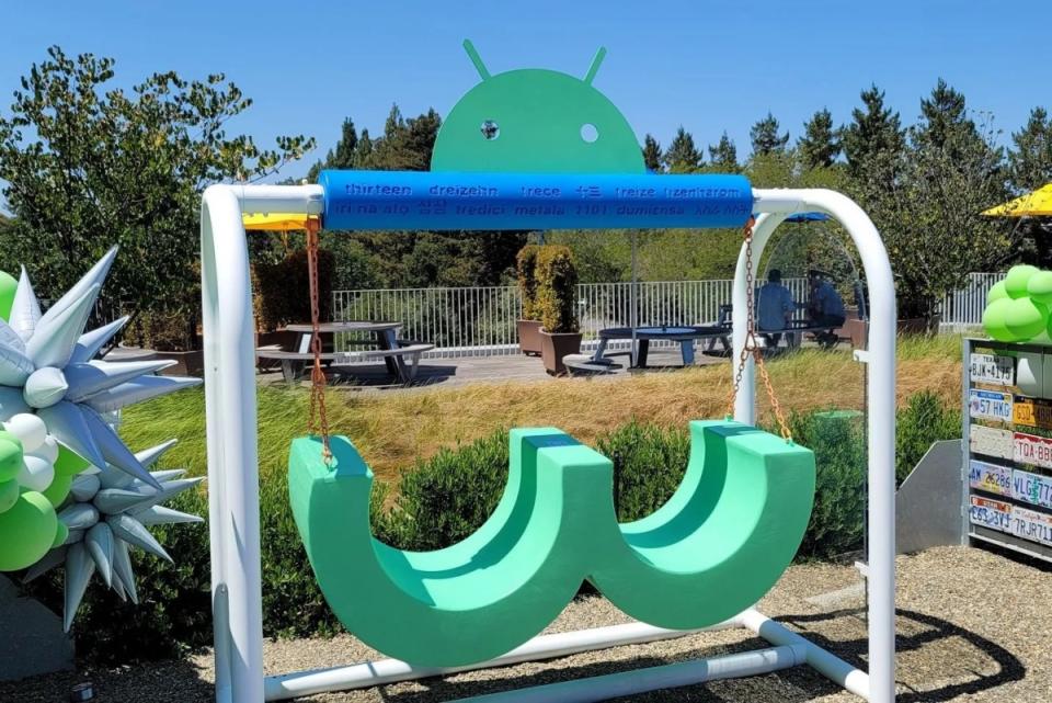 以鞦韆為設計主題，Google在山景城總部設立Android 13雕像