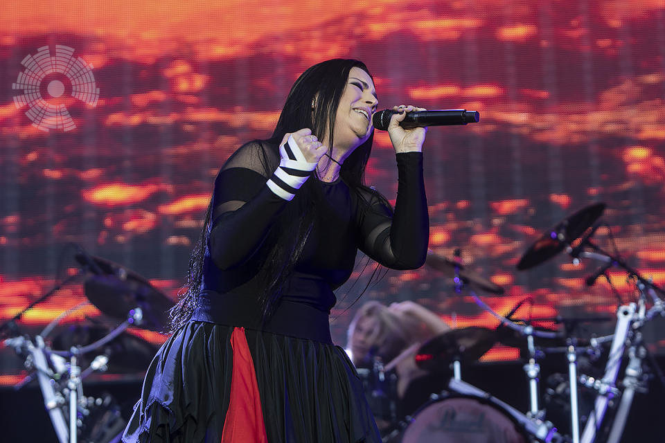 evanescence 002 2022 Aftershock Fest Shakes Sacramento with KISS, My Chemical Romance, Slipknot, and More: Recap + Photos