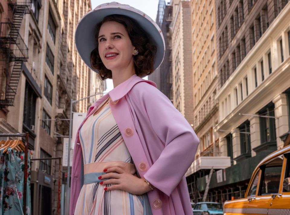 EComm: Rachel Brosnahan, The Marvelous Mrs. Maisel