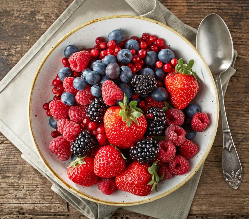 best food for hair growth berries