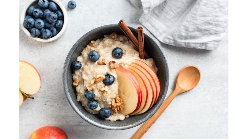 bowl of oatmeal 