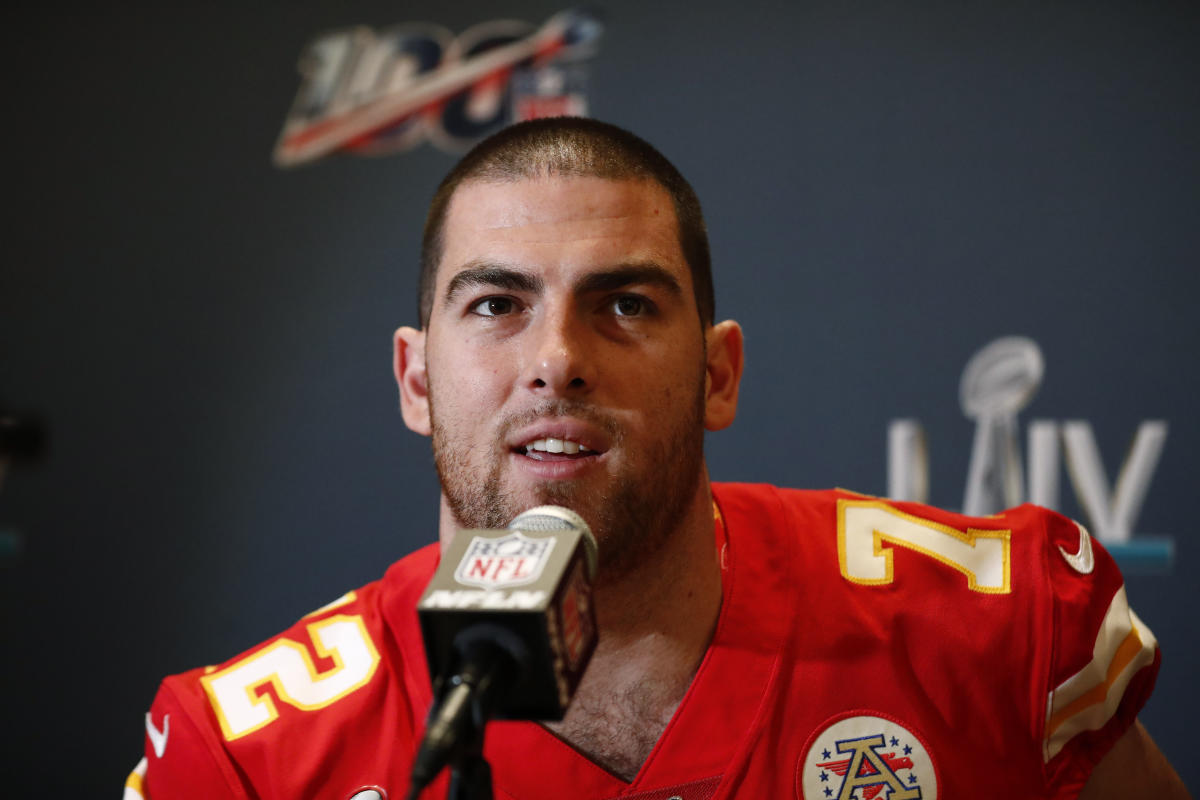 NFL DRAFT: Kansas City Chiefs select Eric Fisher as first overall pick
