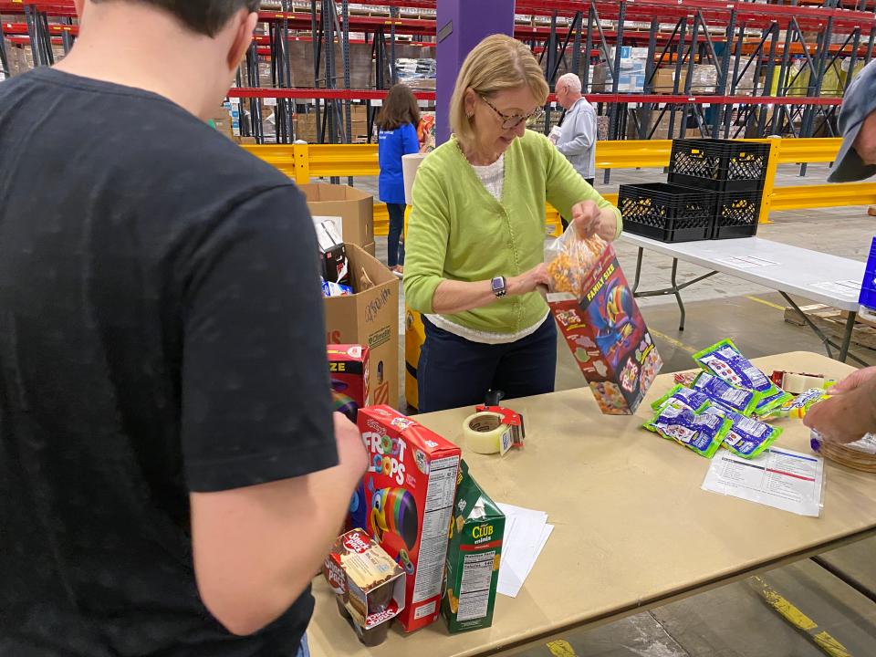 Mary Jane Woodford was a food sorting volunteer at the Mid-South Food Bank on Nov, 8, 2022.