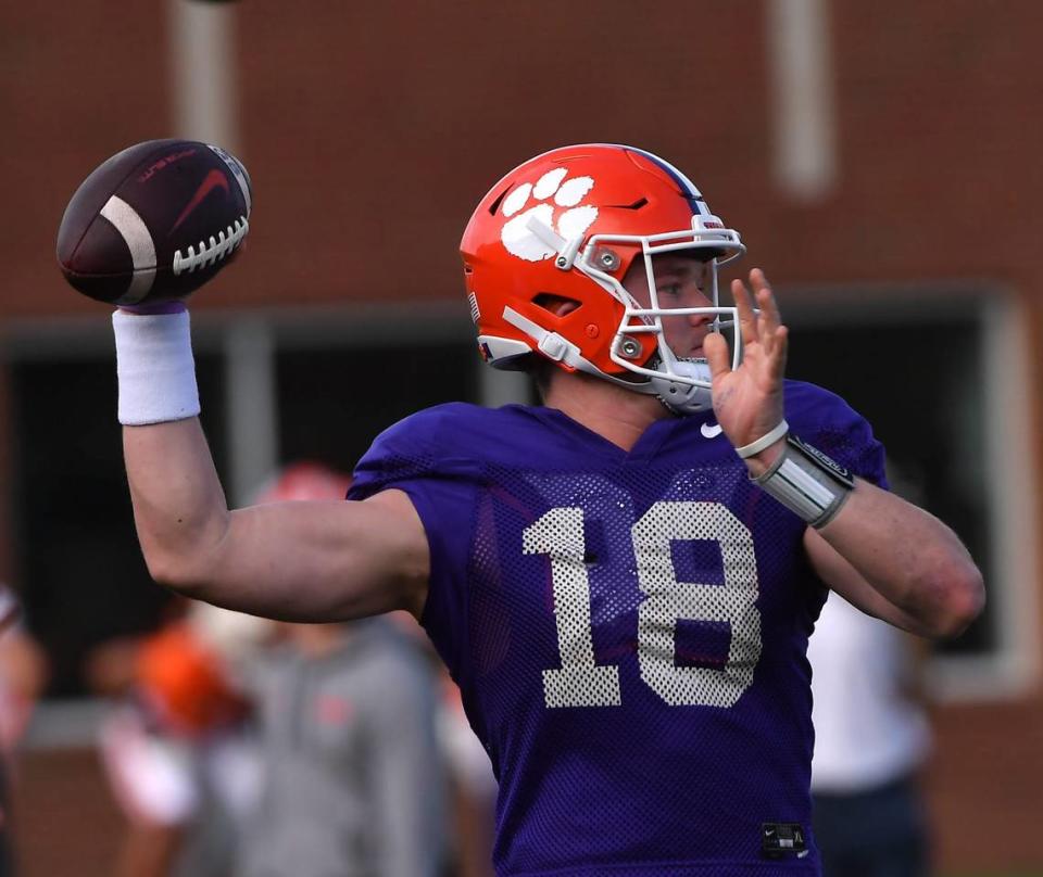 The Clemson University football team at the third day of spring practice at the University’s football Complex in Clemson, SC, Wednesday, March 8, 2023. Clemson quarterback Hunter Helms (18) during passing drills. Gre 2023 Day 3 Clemson Football30