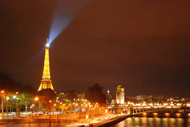 <p>It is said in the take over of Paris, Hitler didn’t bring it down for communication warfare to continue. Others used it to jam communication. Photo by <a href="http://www.flickr.com/photos/saparajit/" rel="nofollow noopener" target="_blank" data-ylk="slk:Saparjit;elm:context_link;itc:0;sec:content-canvas" class="link ">Saparjit</a>.</p>