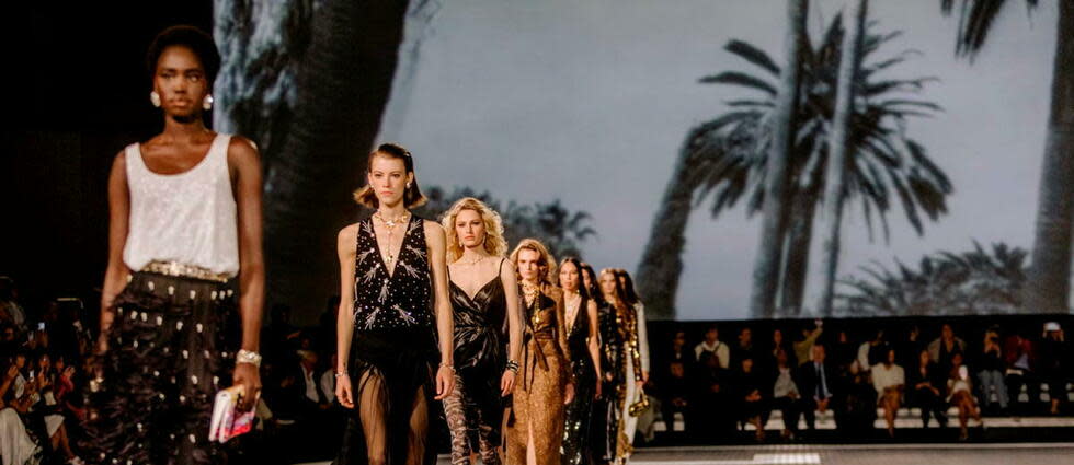 Le final du défilé Cruise 2024 de Chanel.  - Credit:DR