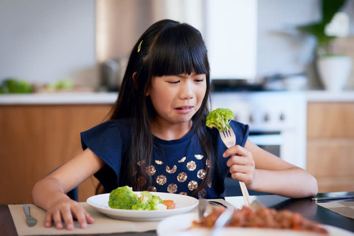 若家長本身都有偏食的習慣，有機會影響到小朋友對某類食物產生負面情緒。