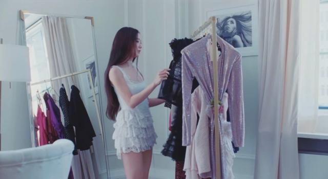 Blackpink's Closet - Jisoo