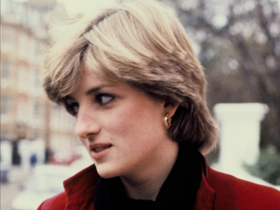 princess diana wearing red coat