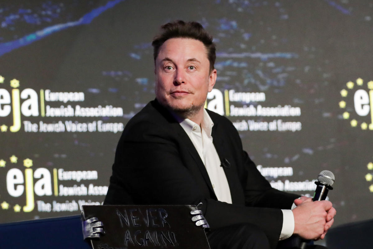 Judge Strikes Down Elon Musk's $55 Billion Tesla Pay Package