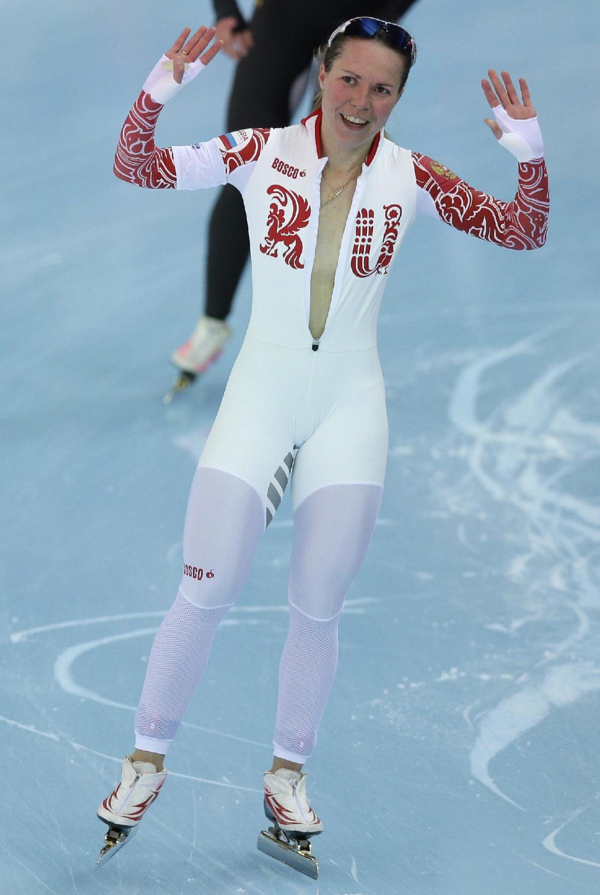 Russian speedskater forgets shes naked