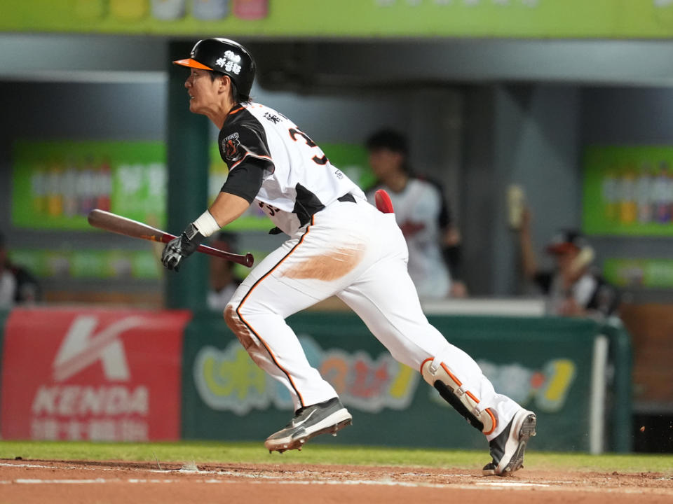 蘇智傑單場4安本季首度拿下單場MVP，他的回歸讓外野三鬼火力歸位。圖 / 統一獅球團提供