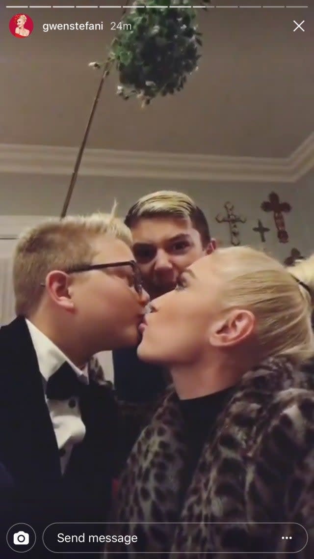 Gwen Stefani and sons on Christmas Eve