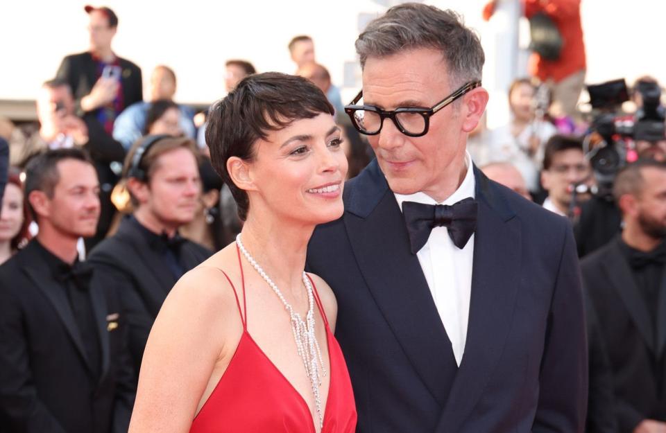 Cannes 2024 : Bérénice Bejo illumine le tapis rouge au bras de Michel Hazanavicius