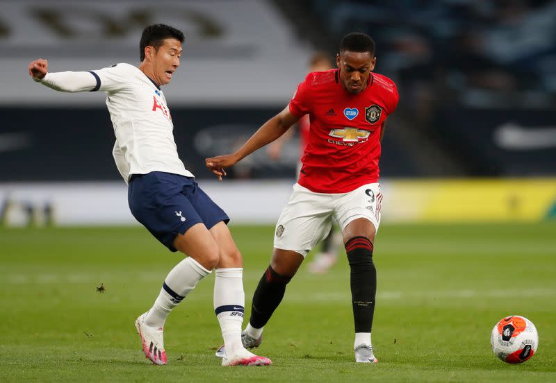 Premier League - Tottenham Hotspur v Manchester United