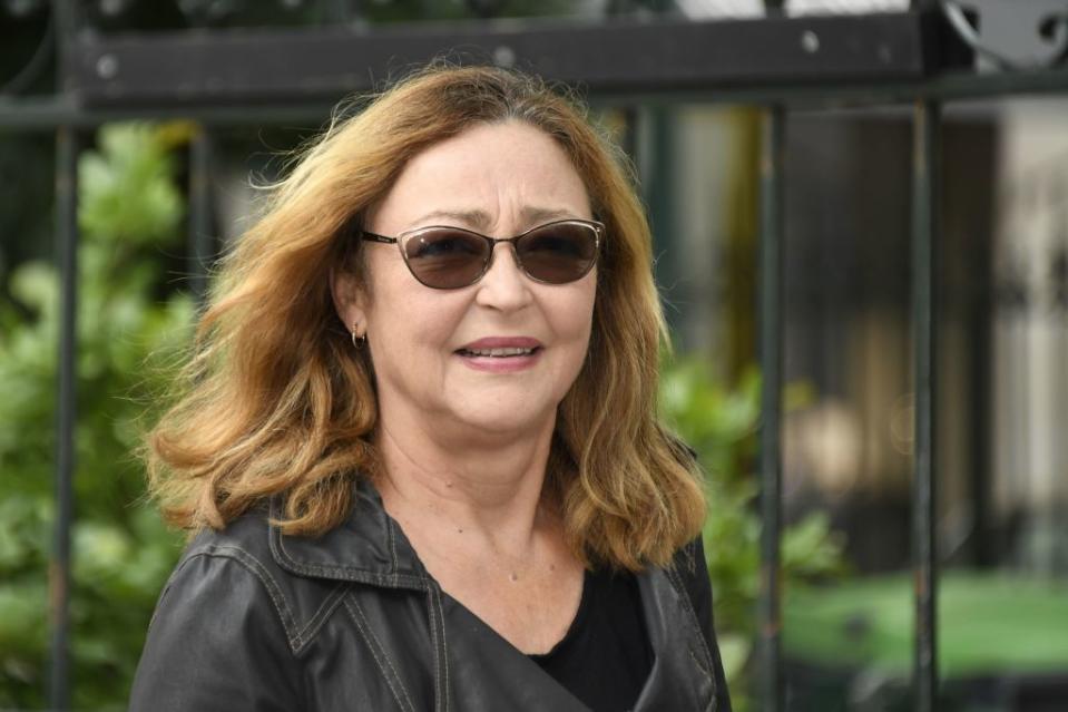 Catherine Frot était présente à l'église de Saint-Germain-des-Près pour rendre un dernier hommage à Guy Bedos, décédé le 28 mai dernier à l'âge de 85 ans.