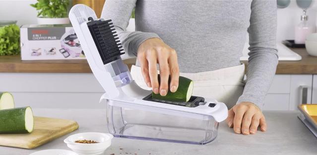 Cocinar se convierte en tarea fácil con este cortador de verduras y frutas