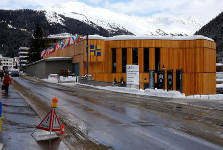 A general view shows the congress centre, the venue of the upcoming World Economic Forum (WEF) in the Swiss mountain resort of Davos, Switzerland, January 11, 2018 REUTERS/Arnd Wiegmann