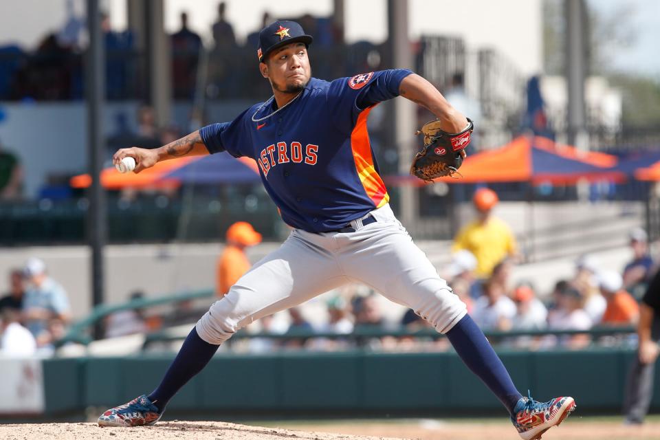 Houston Astros pitcher Carlos Sanabria throws a pitch against the Detroit Tigers during the fourth inning at Publix Field at Joker Marchant Stadium.