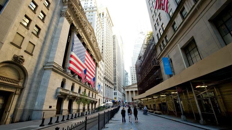 In der berühmten Straße befindet sich der Sitz der New York Stock Exchange. Foto: dpa