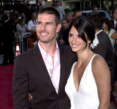 Tom Cruise and Penelope Cruz at the Beverly Hills premiere of Universal's Captain Corelli's Mandolin