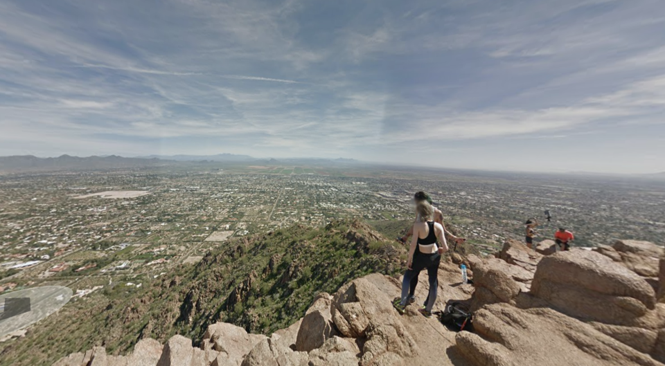 Angela Tramonte and the off-duty police officer she was with headed up Camelback Mountain, but ended up separating. Source: Google Maps