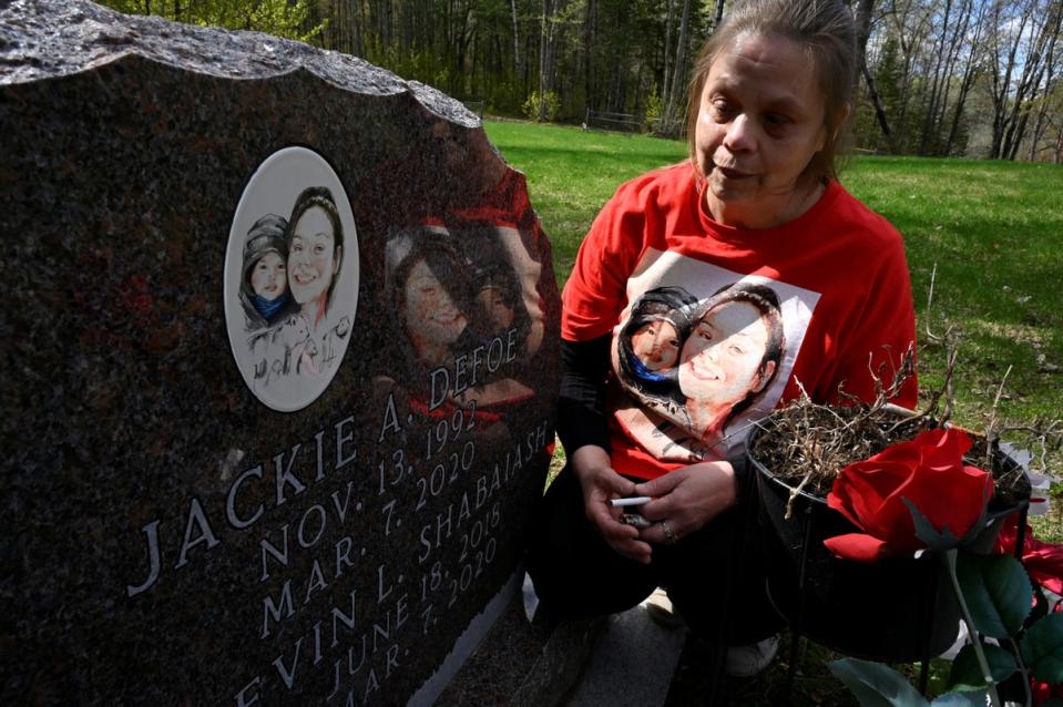 Suomi visits the grave of her daughter and grandson a day before the trial of Sheldon Thompson (Reuters)
