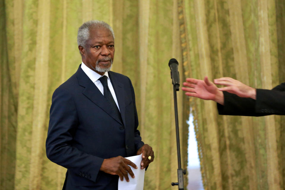 Kofi Annan Former U.N. secretary general prepares to give remarks in Tehran, Iran, Monday, Jan. 27, 2014. The former head of the United Nations urged Iran Monday to build on a historic deal reached with world powers in November and work toward a final settlement over its contested nuclear program. Annan, who is heading a group of ex-world leaders known as "The Elders," made the comments after a meeting with Iran's Foreign Minister Mohammad Javad Zarif Monday. (AP Photo/Ebrahim Noroozi)