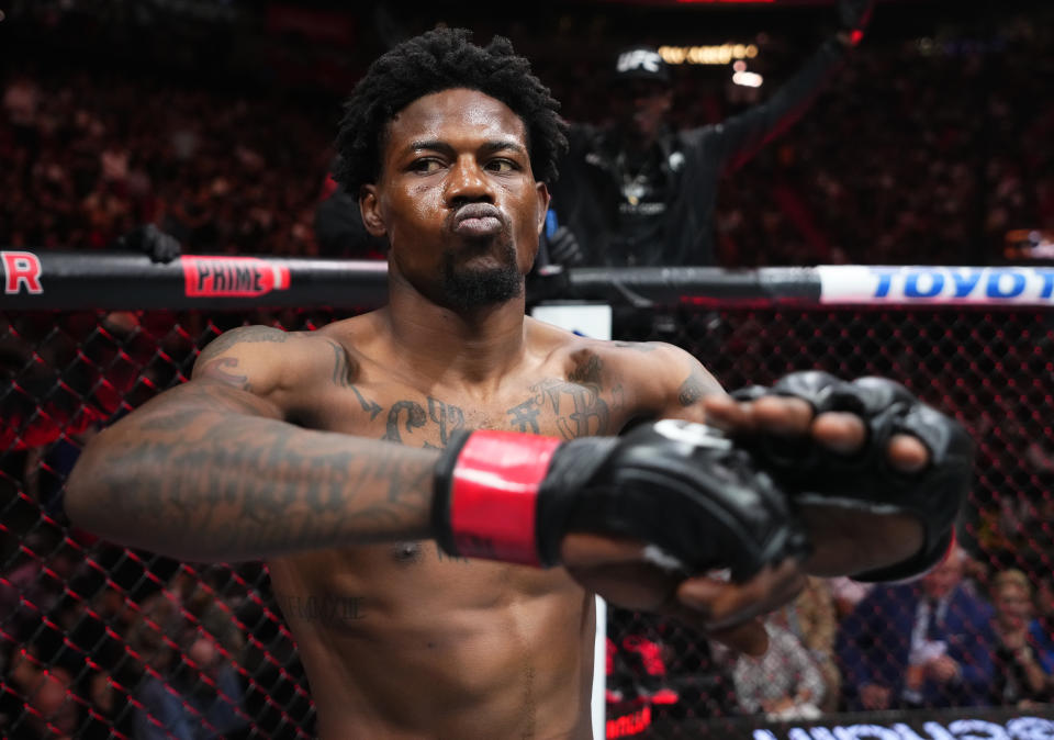 Kevin Holland prepares to face Santiago Ponzinibbio in a welterweight fight at UFC 287 on April 8. (Jeff Bottari/Zuffa LLC via Getty Images)