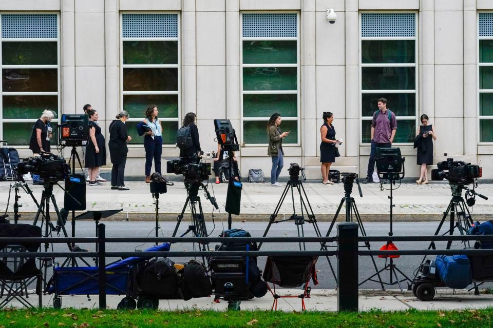 R. Kelly, reporters, brooklyn federal court.