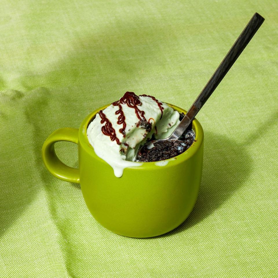 Oreo Mug Cake