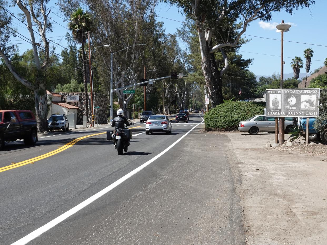 Highway 33 runs through the unincorporated Casitas Springs community in 2021. A paving project that starts Monday will impact traffic in the area through Friday.