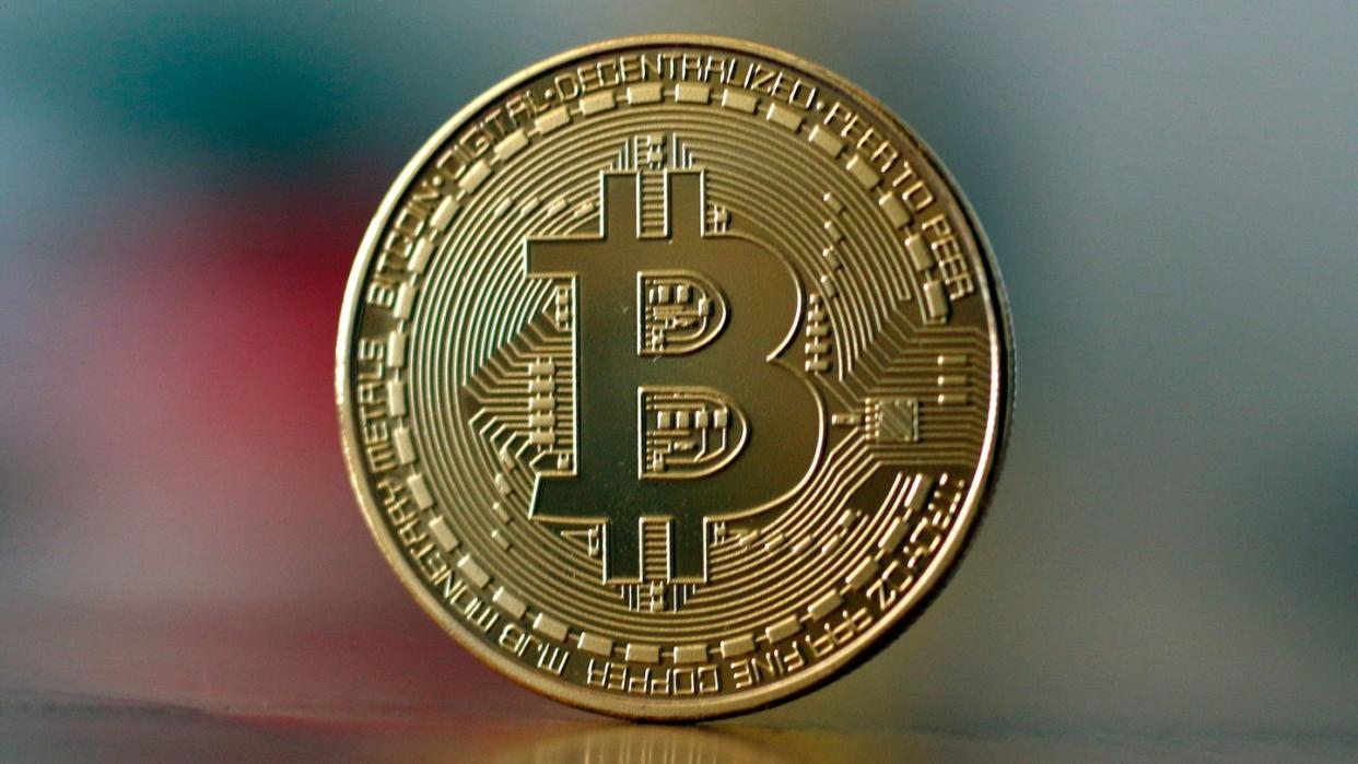Ein Bitcoin kostet erstmals mehr als 21.000 Dollar.