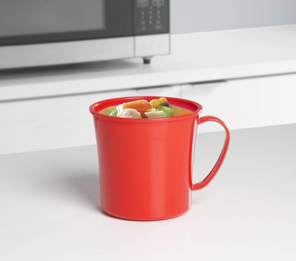It'll finally make it possible to bring soup leftovers to work without messes and spills! These BPA-free mugs are dishwasher-, microwave- and freezer-safe.<br /><br /><strong>Promising Review:</strong> "AWESOME!!! I use this to heat my entire can of chunky soup at work. The vented lid keeps soup from splattering all over the microwave. The handle does not get hot so I can hold it to eat immediately. The vent can also be closed to form a tight seal to put in the fridge if you want to save the rest for later or throw it back in your lunch bag without worrying about keeping it upright or spilling. I'm buying one for all of my co-workers for Christmas. You can't beat the price!" &mdash;<a href="https://www.amazon.com/gp/customer-reviews/R3VKX7EF4A8J27?&amp;linkCode=ll2&amp;tag=huffpost-bfsyndication-20&amp;linkId=773e83778b5571f42a70454ecea73ea1&amp;language=en_US&amp;ref_=as_li_ss_tl" target="_blank" rel="noopener noreferrer">Thrifty Mom</a><br /><br /><strong>Get it from Amazon for <a href="https://www.amazon.com/Sistema-Microwave-Collection-Soup-Medium/dp/B005D6Y1OM?&amp;linkCode=ll1&amp;tag=huffpost-bfsyndication-20&amp;linkId=7f47cd50d724e6008973bea0b8587539&amp;language=en_US&amp;ref_=as_li_ss_tl" target="_blank" rel="noopener noreferrer">$7.49</a>.</strong>
