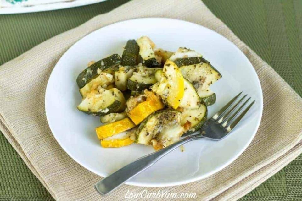 Crock Pot Zucchini And Yellow Squash Casserole