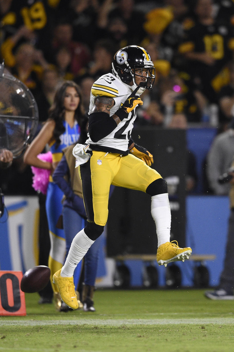 Pittsburgh Steelers cornerback Joe Haden celebrates after breaking up a pass during the second half of an NFL football game against the Los Angeles Chargers, Sunday, Oct. 13, 2019, in Carson, Calif. (AP Photo/Kelvin Kuo)