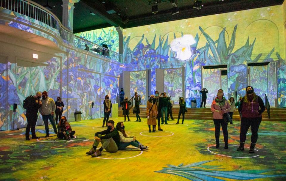 Social distancing circles will be placed on the floor of the exhibit space to provide COVID-19 safety at Immersive Van Gogh.
