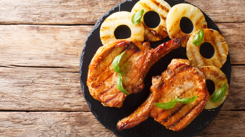 Honey glazed pork chops with grilled pineapple