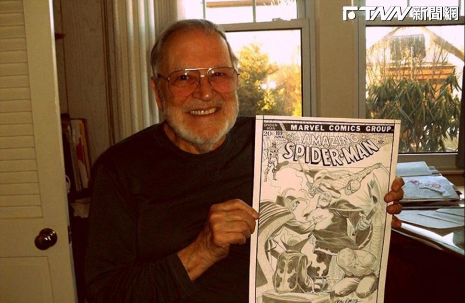 美國傳奇漫畫家羅密塔曾一手創造漫威英雄「蜘蛛人」，日前他在睡夢中離世，享耆壽93歲。（圖／@JrRomita推特）