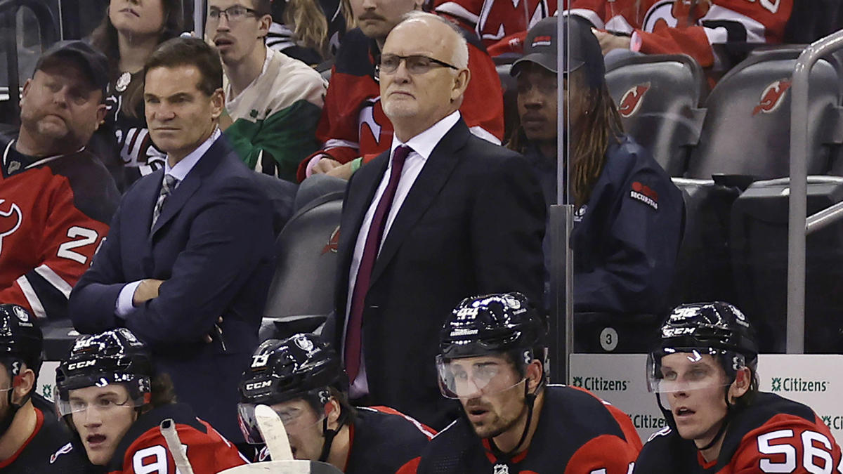 New Jersey Devils head coach Lindy Ruff looks on against the Edmonton Oilers  during the first period of an NHL hockey game Monday, Nov. 21, 2022, in  Newark, N.J. (AP Photo/Adam Hunger