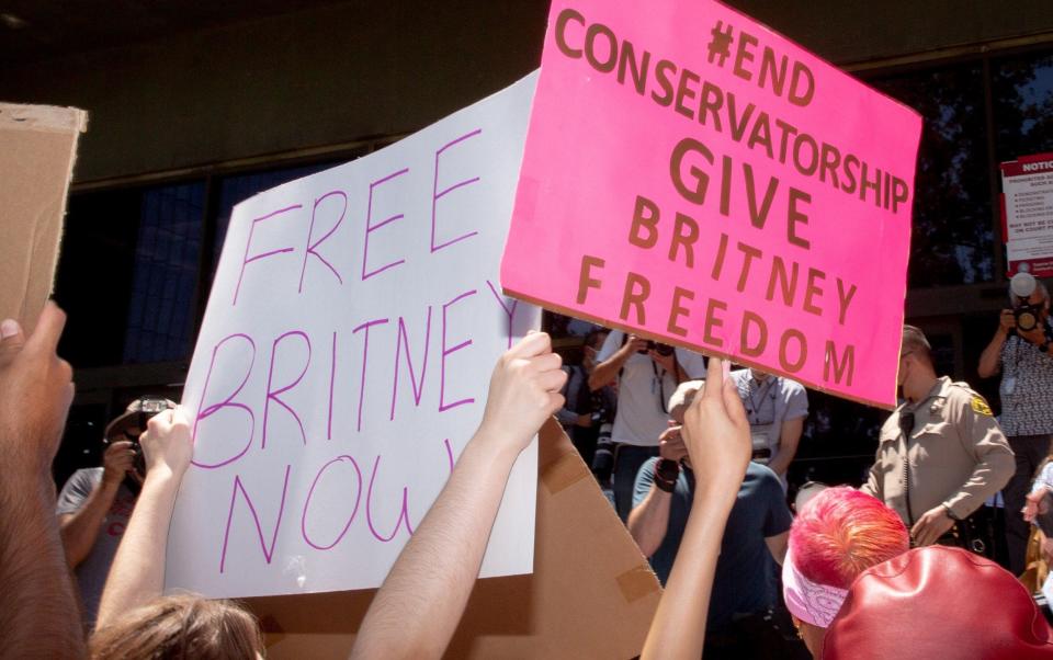 A Free Britney rally in Los Angeles - Allison Zaucha