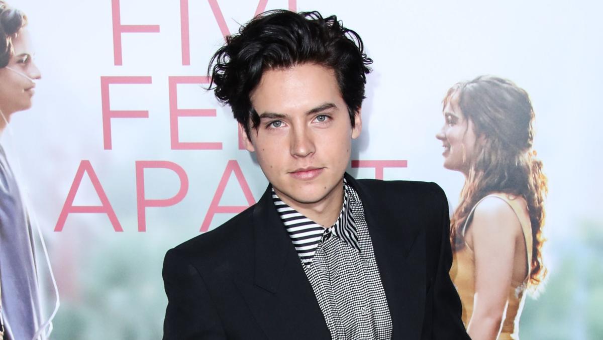 Riverdale' heartthrob Cole Sprouse goes for leading man status in 'Five  Feet Apart' - Los Angeles Times