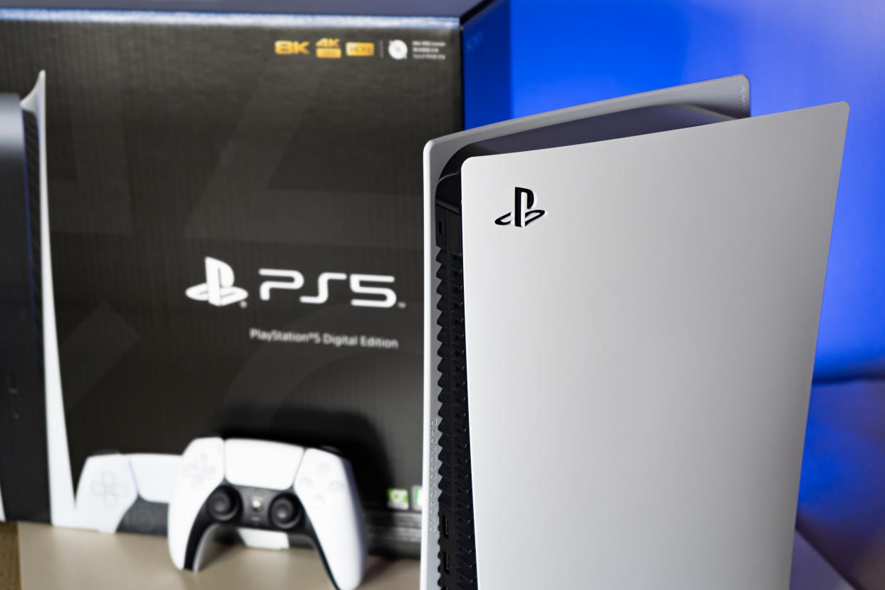 Este pack de PlayStation 5 baja a un precio récord: ahorra más de 60 dólares. (Foto: Getty)