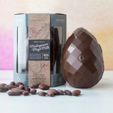 Chococo mega milk egg