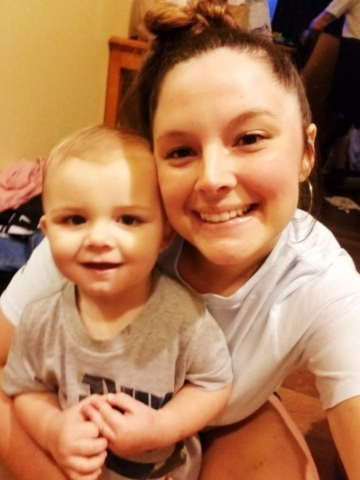 Rebecca Cain, 31, took this selfie with her miracle baby, son Connor just hours before she died from an overdose while holding him.