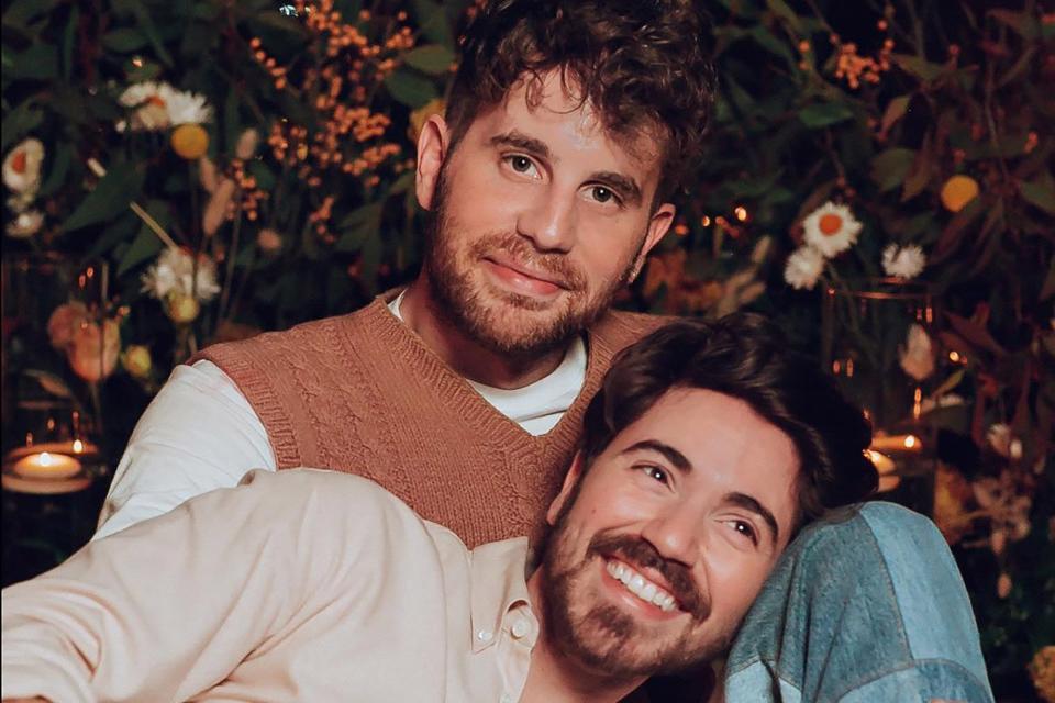 https://www.instagram.com/p/ClYvnBIO3Rt/. ben platt Noah Galvin. Credit: THE EMMA EXPERIENCE